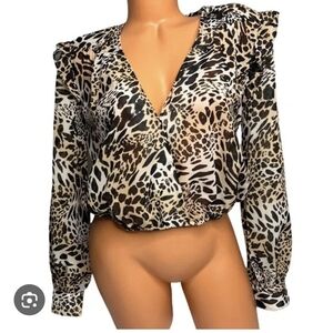 Blue Life Fina Blouse Womens Cheetah Print Long Sleeve Flutter Crop Top Size M